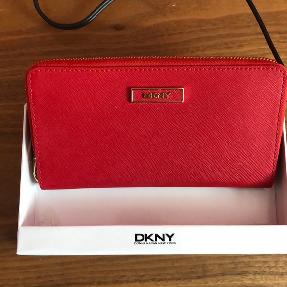 DKNY brand new red clutch wallet - Picture 2 of 2
